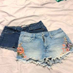 Levi Shorts lot of 2